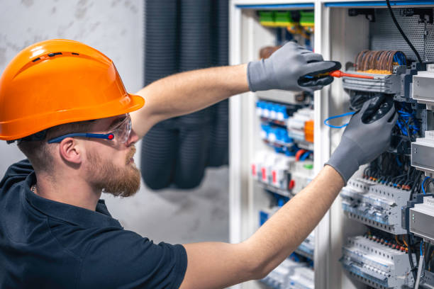 Best Circuit Breaker Repair  in Tishomingo, OK